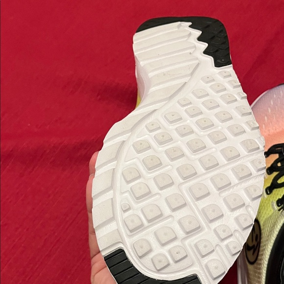 Zumba Fitness Women's Air Funk Shoes these have no sign of wear - Picture 5 of 7